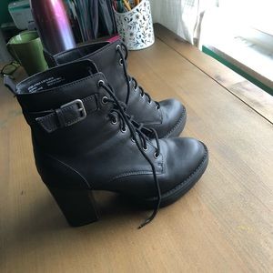 Black chunky heel lace up ankle boots